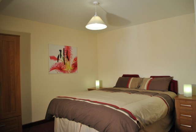 2 Bed Room Holiday Cottage Double Bed Room at the Acland Self-catering Accommodation, Stogursey, Bridgwater, Somerset
